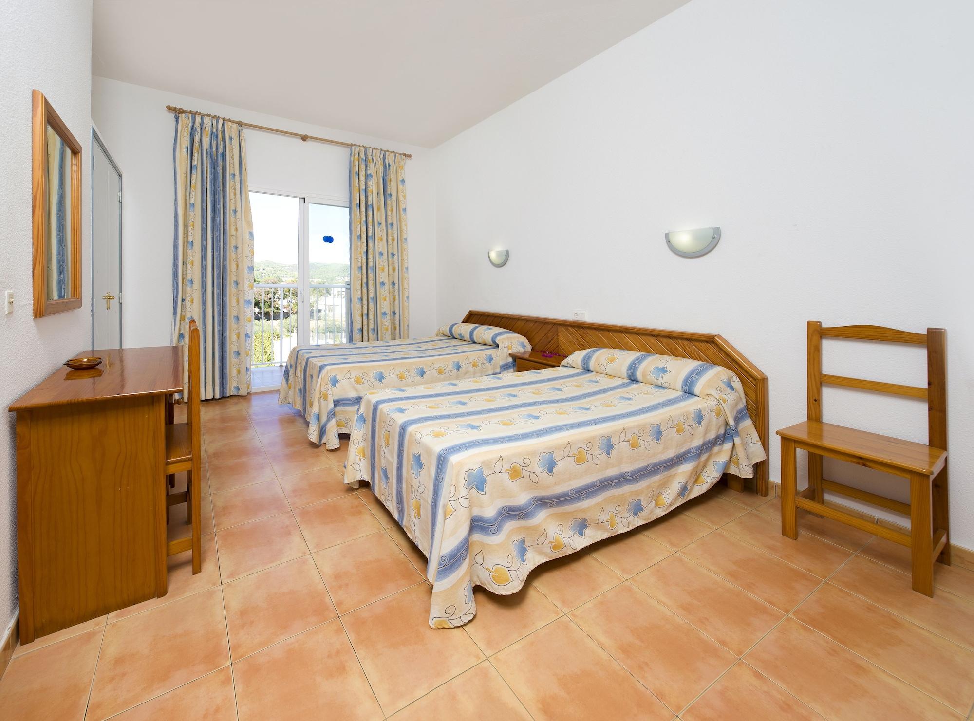 Hostal Anibal - Ab Group Sant Antoni de Portmany Dış mekan fotoğraf