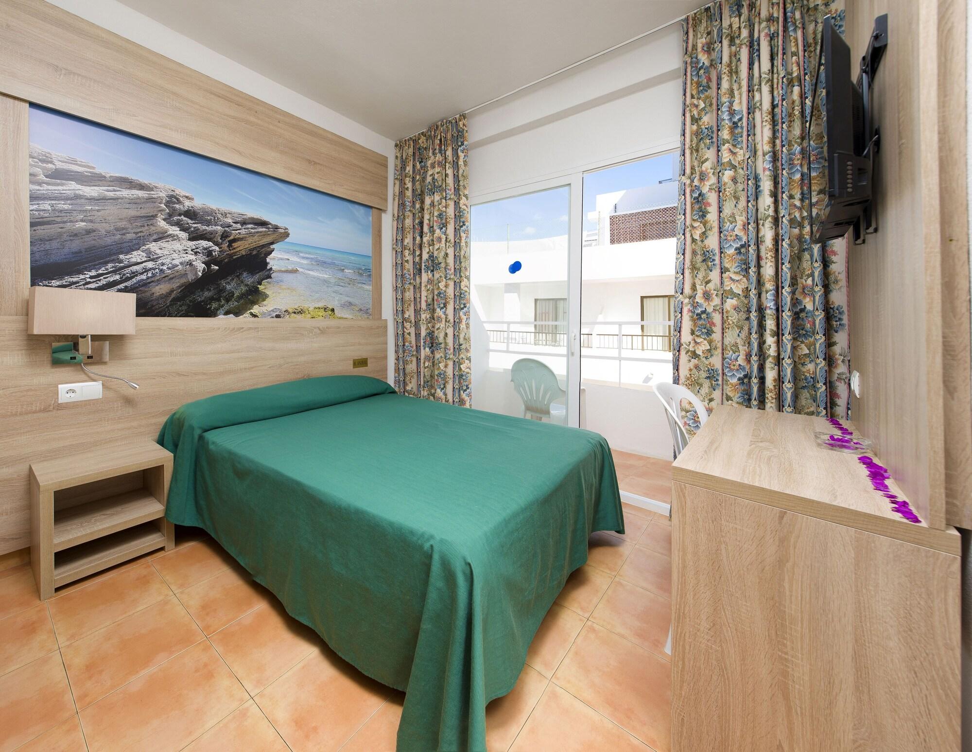 Hostal Anibal - Ab Group Sant Antoni de Portmany Dış mekan fotoğraf