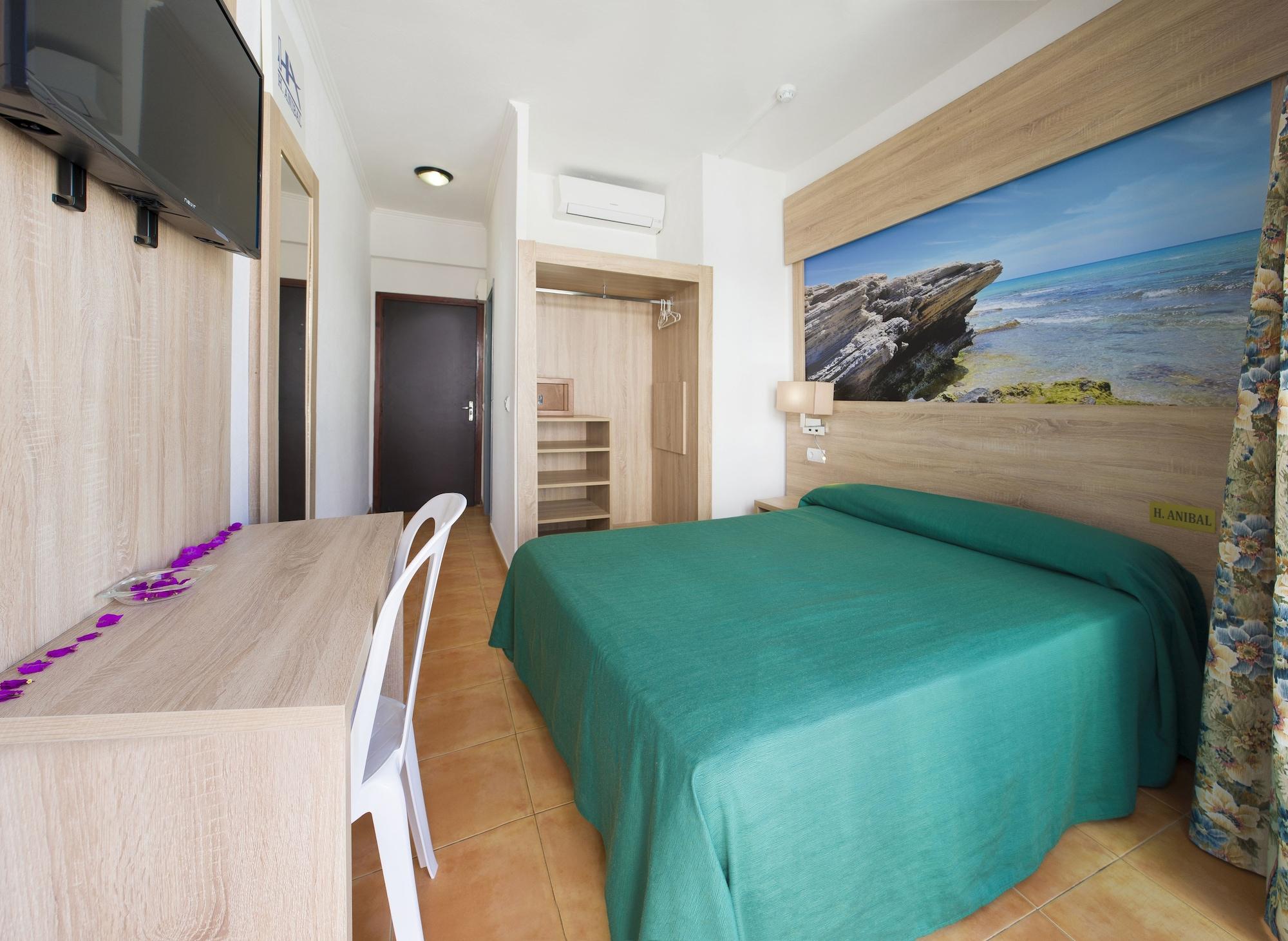 Hostal Anibal - Ab Group Sant Antoni de Portmany Dış mekan fotoğraf