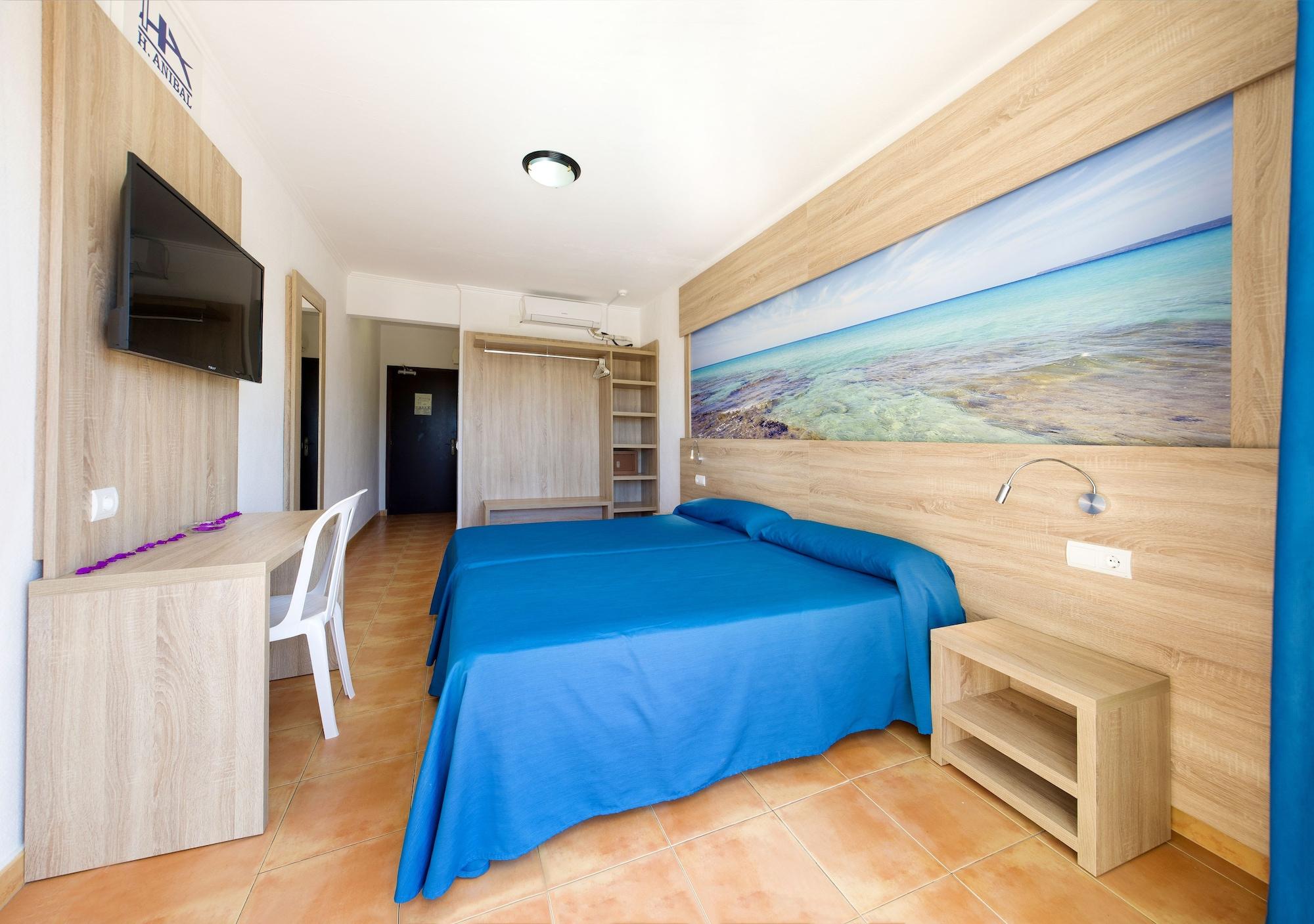 Hostal Anibal - Ab Group Sant Antoni de Portmany Dış mekan fotoğraf