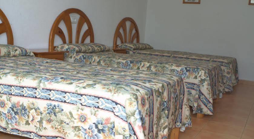 Hostal Anibal - Ab Group Sant Antoni de Portmany Dış mekan fotoğraf