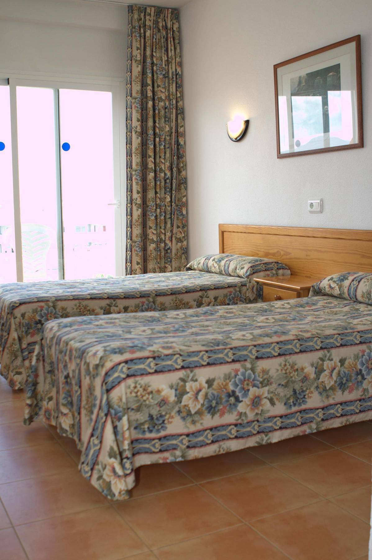 Hostal Anibal - Ab Group Sant Antoni de Portmany Dış mekan fotoğraf