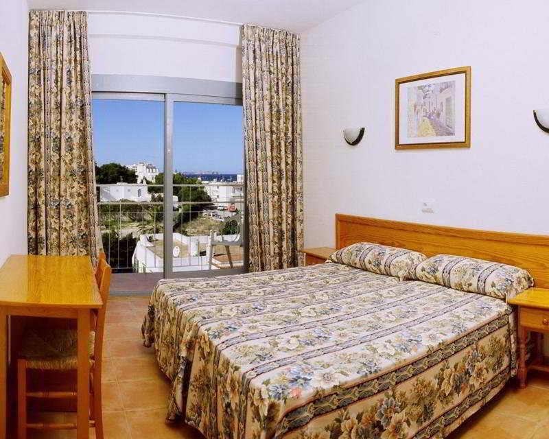 Hostal Anibal - Ab Group Sant Antoni de Portmany Dış mekan fotoğraf