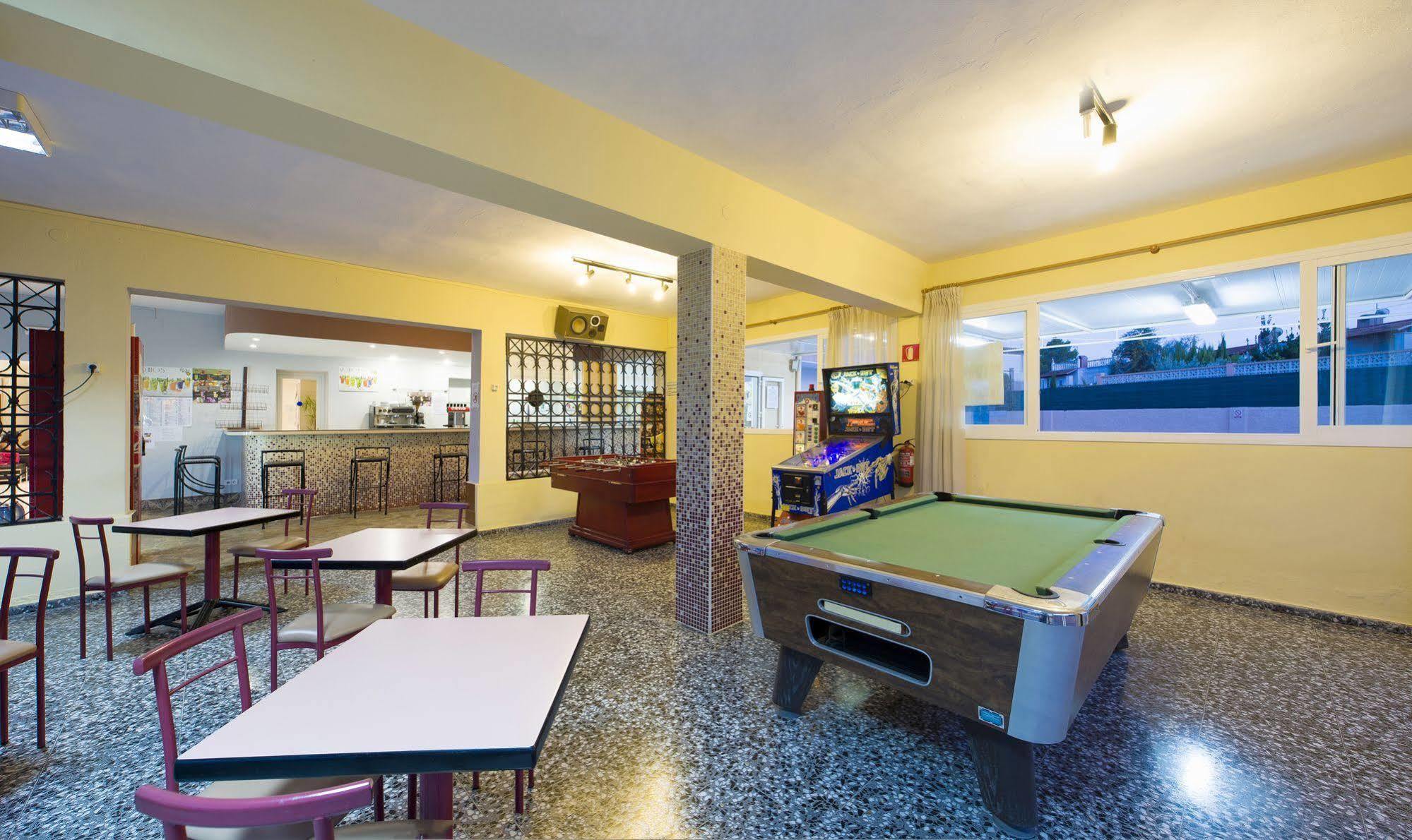 Hostal Anibal - Ab Group Sant Antoni de Portmany Dış mekan fotoğraf